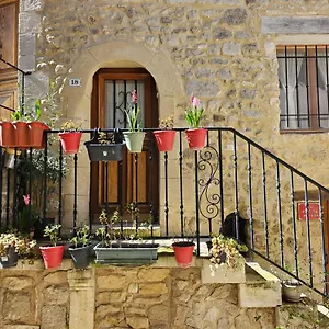 La Petite Maison Hébergement de vacances Céreste