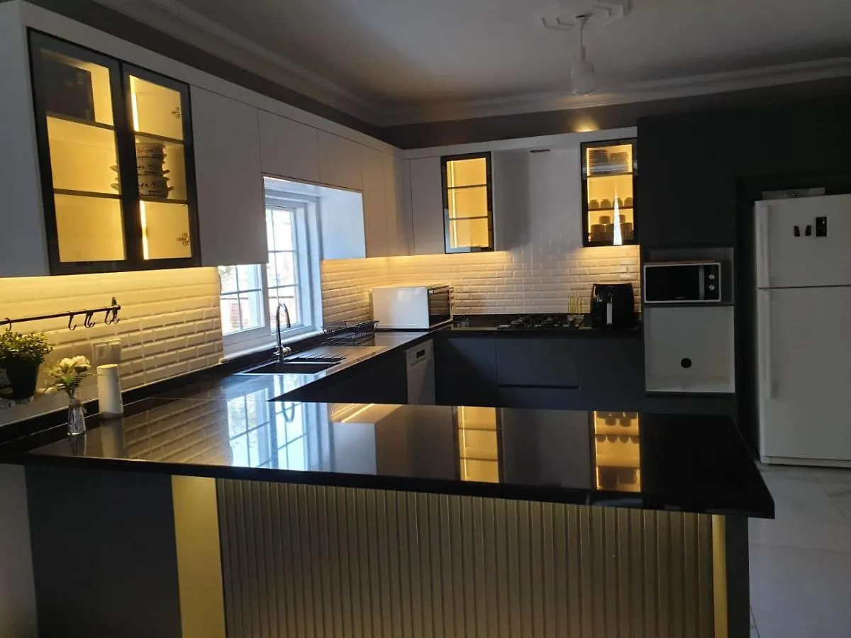 Quarto em Acomodações Particulares Villa Karaca Expo Airport Antália