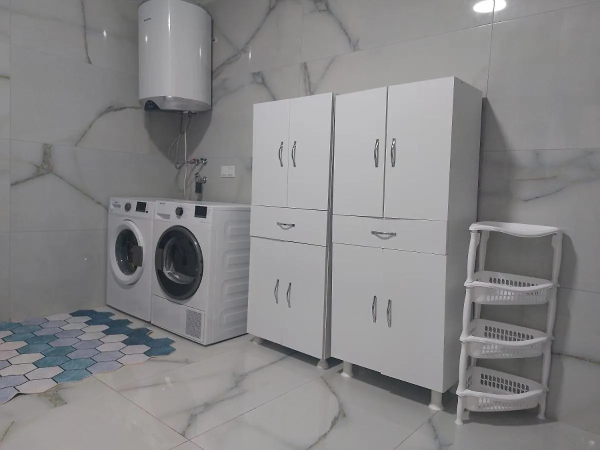 Quarto em Acomodações Particulares Villa Karaca Expo Airport Antália Turquia